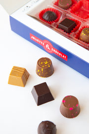 Gift box of 9 chocolate bonbons