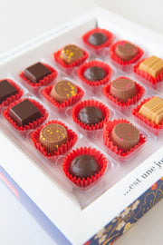 Gift box of 16 chocolate bonbons