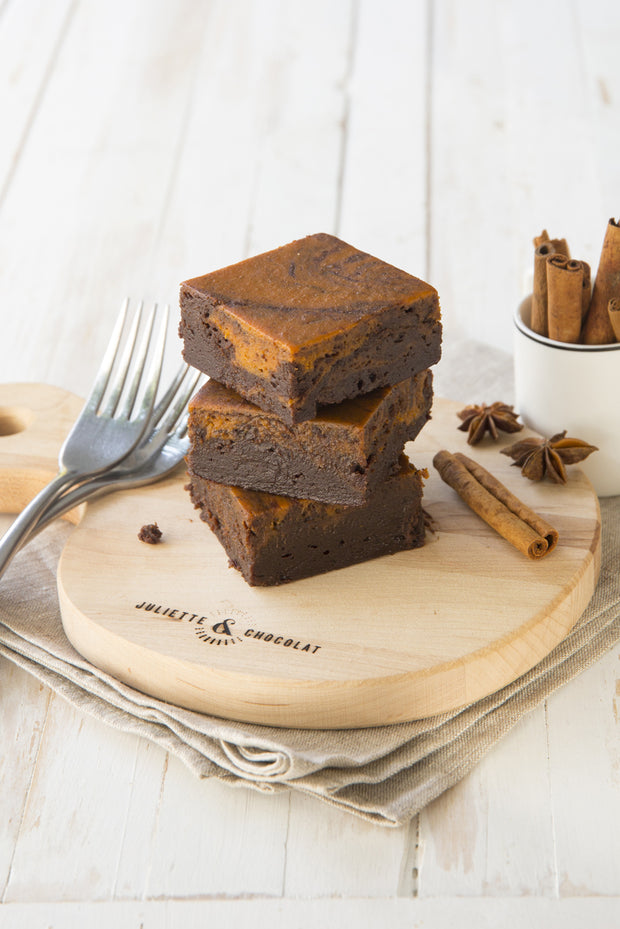 Gift box of 3 Intense brownies and 3 Pumpkin Spiced brownies