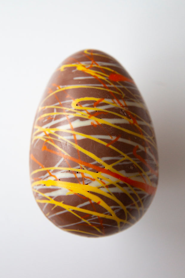 The caramel-Cheetos surprise egg - 280g